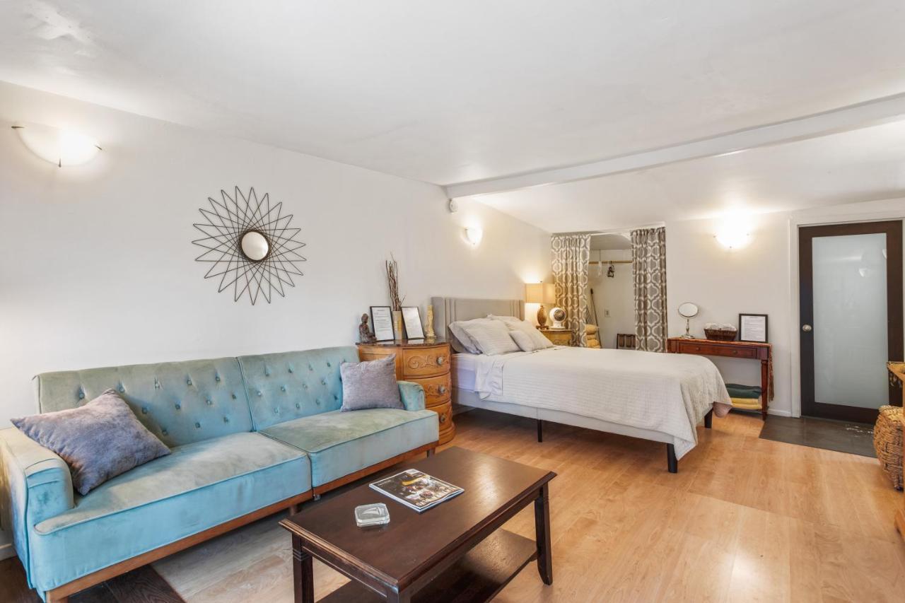 Private Studio City Guest House ロサンゼルス エクステリア 写真