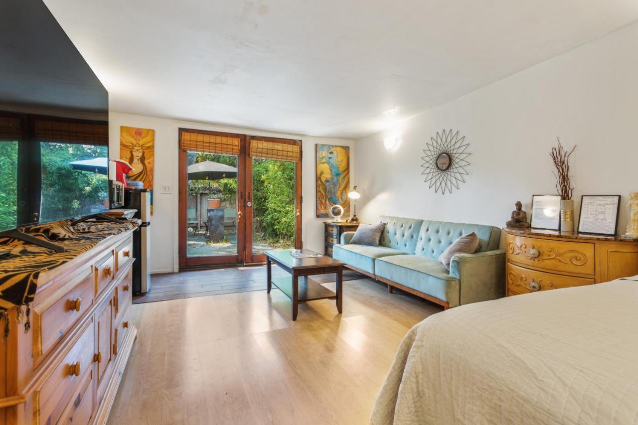 Private Studio City Guest House ロサンゼルス エクステリア 写真