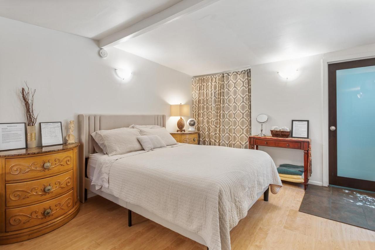 Private Studio City Guest House ロサンゼルス エクステリア 写真